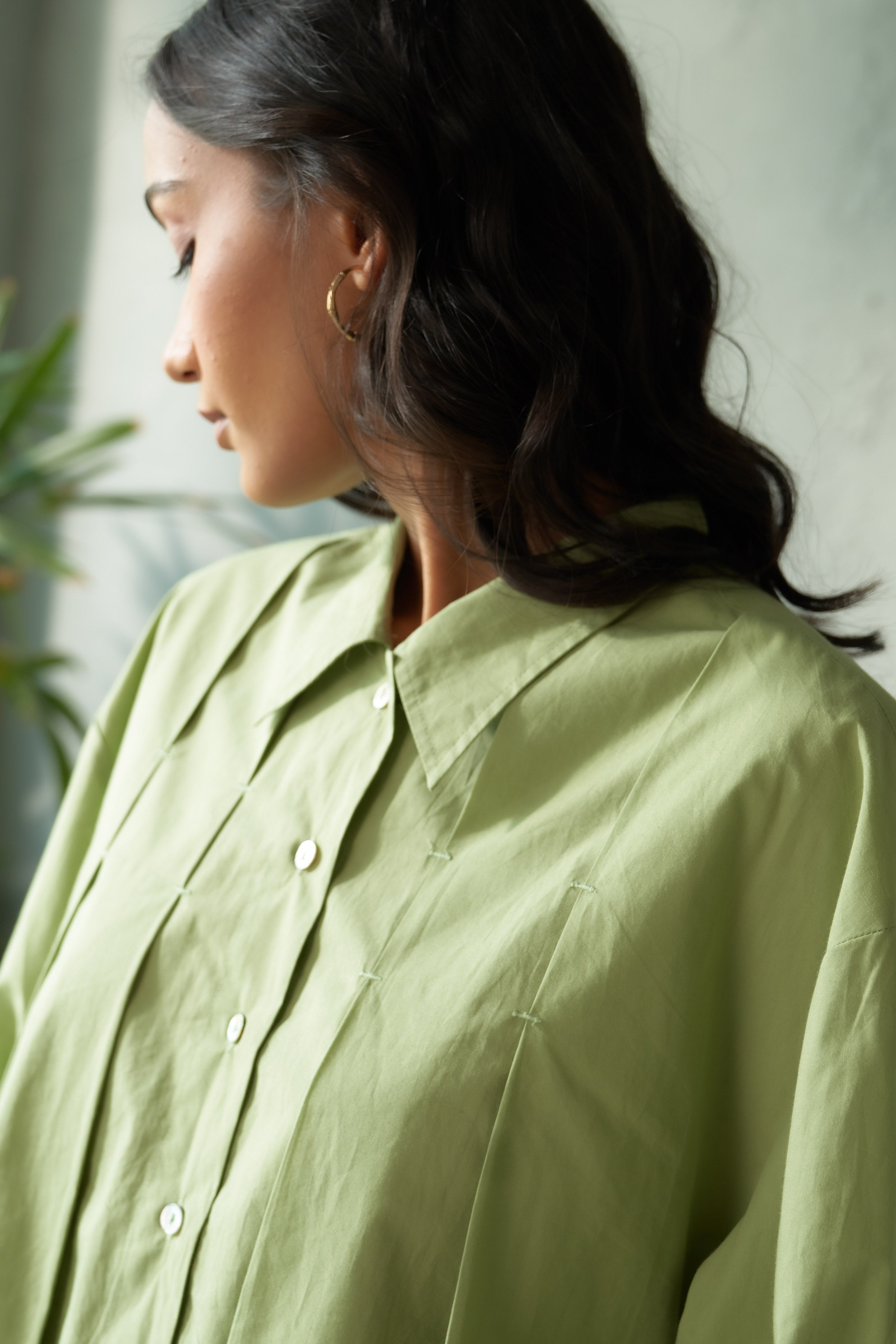 4-Pleated Shirt for Women | Classic & Elegant Button-Down Style