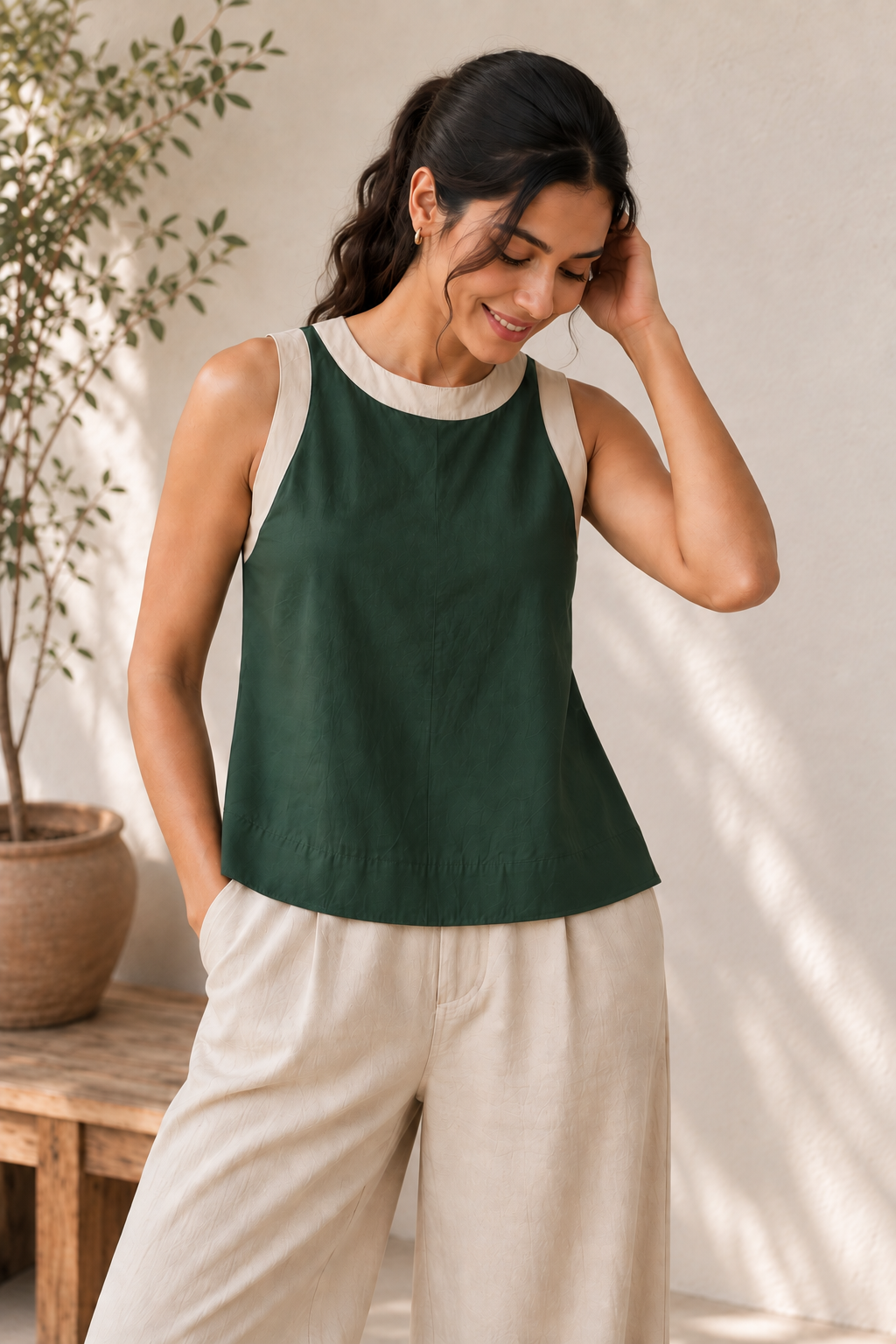 Frame Contrast Top (2 Colour Options)